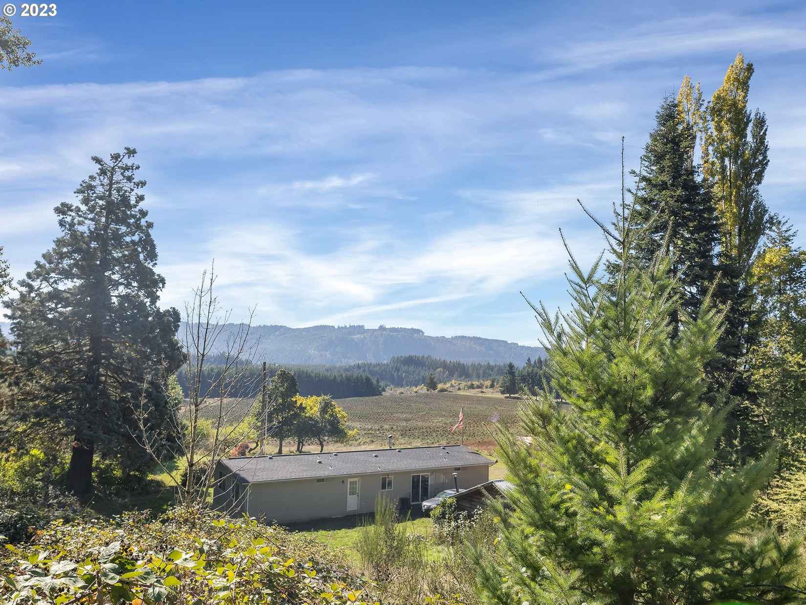 21000 STRAWBERRY Flts LN  