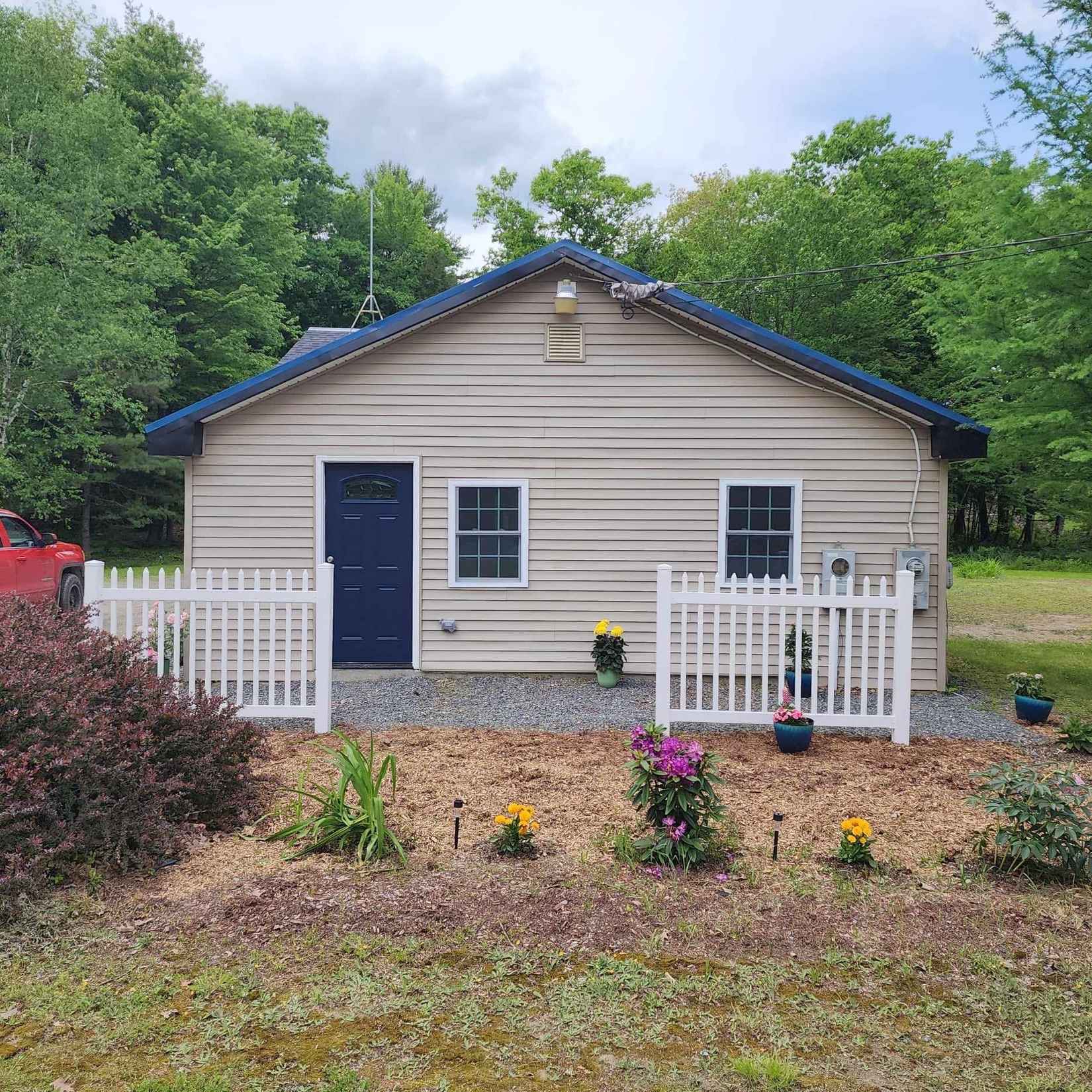 282 Riv Rd  
