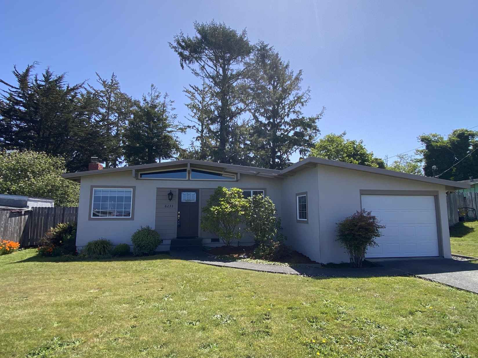 6233 Princeton Dr  