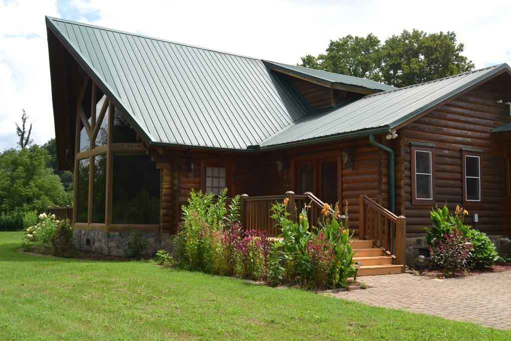 7900 Bryson City Rd  