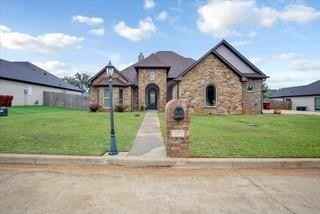 207 Lafoy Ln  