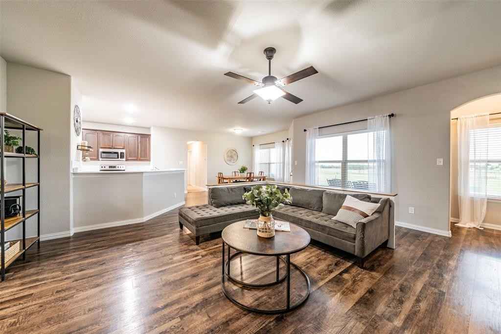 176 Live Oak Ln  