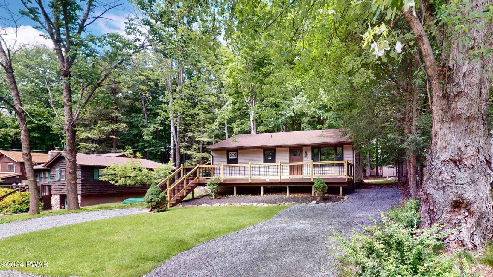 40 Honey Bear Rd  