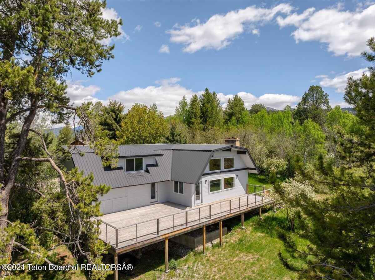 260 HAWTHORN Dr  