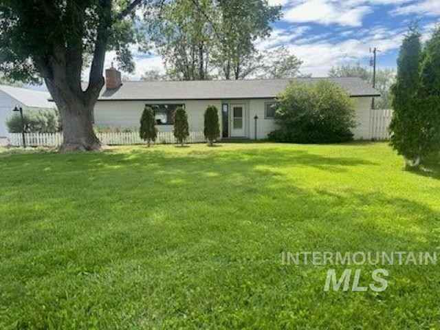 2405 Ritchie Rd  