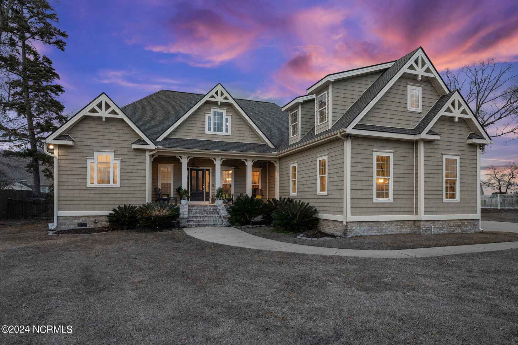 107 Stafford Ct  