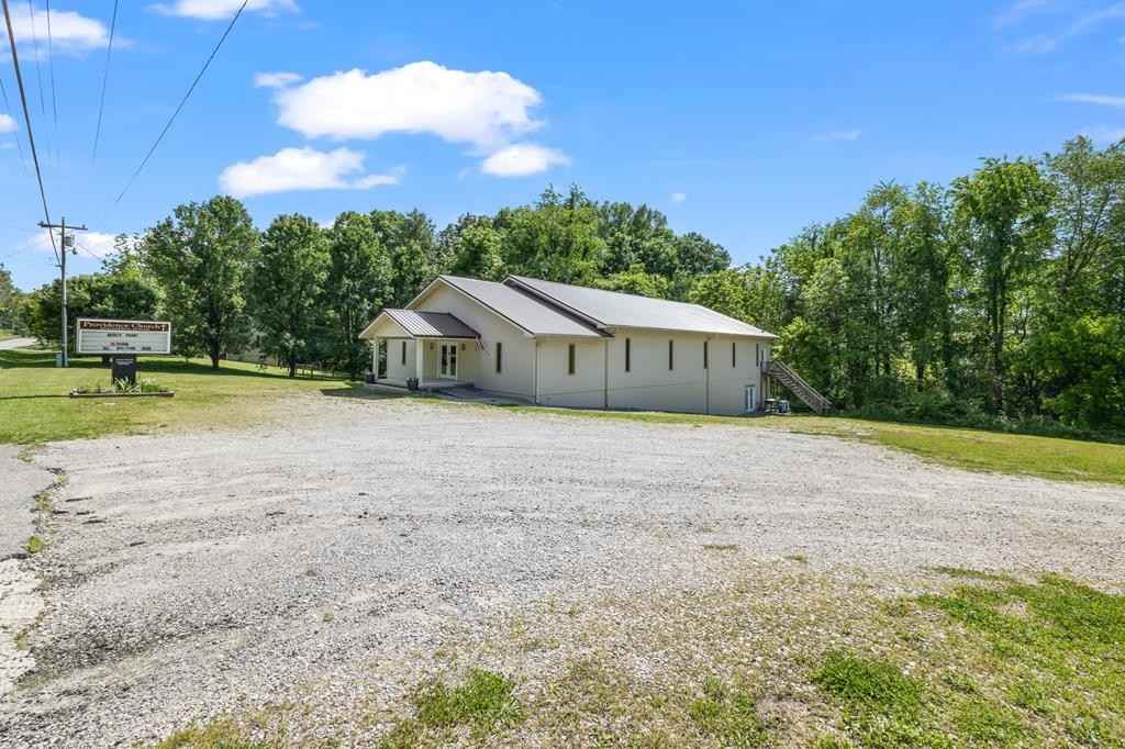 832 Allardt Hwy  