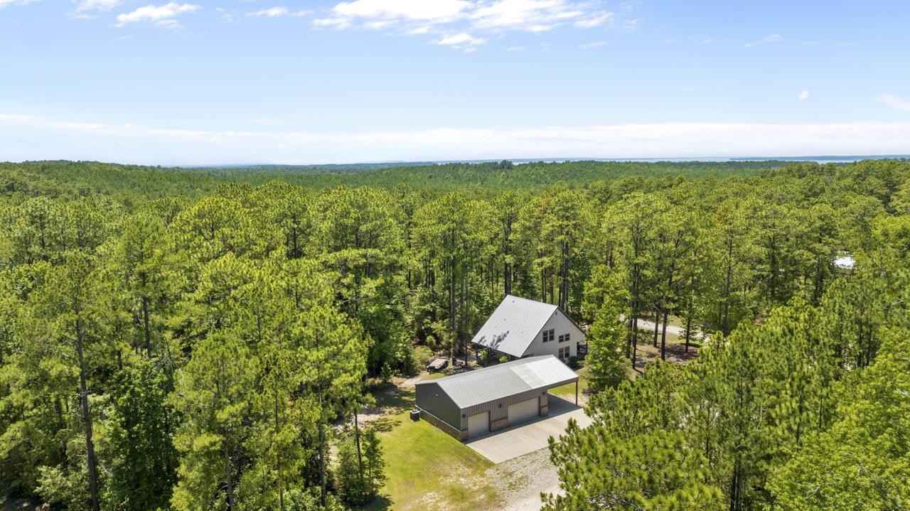 119 Tamarack  