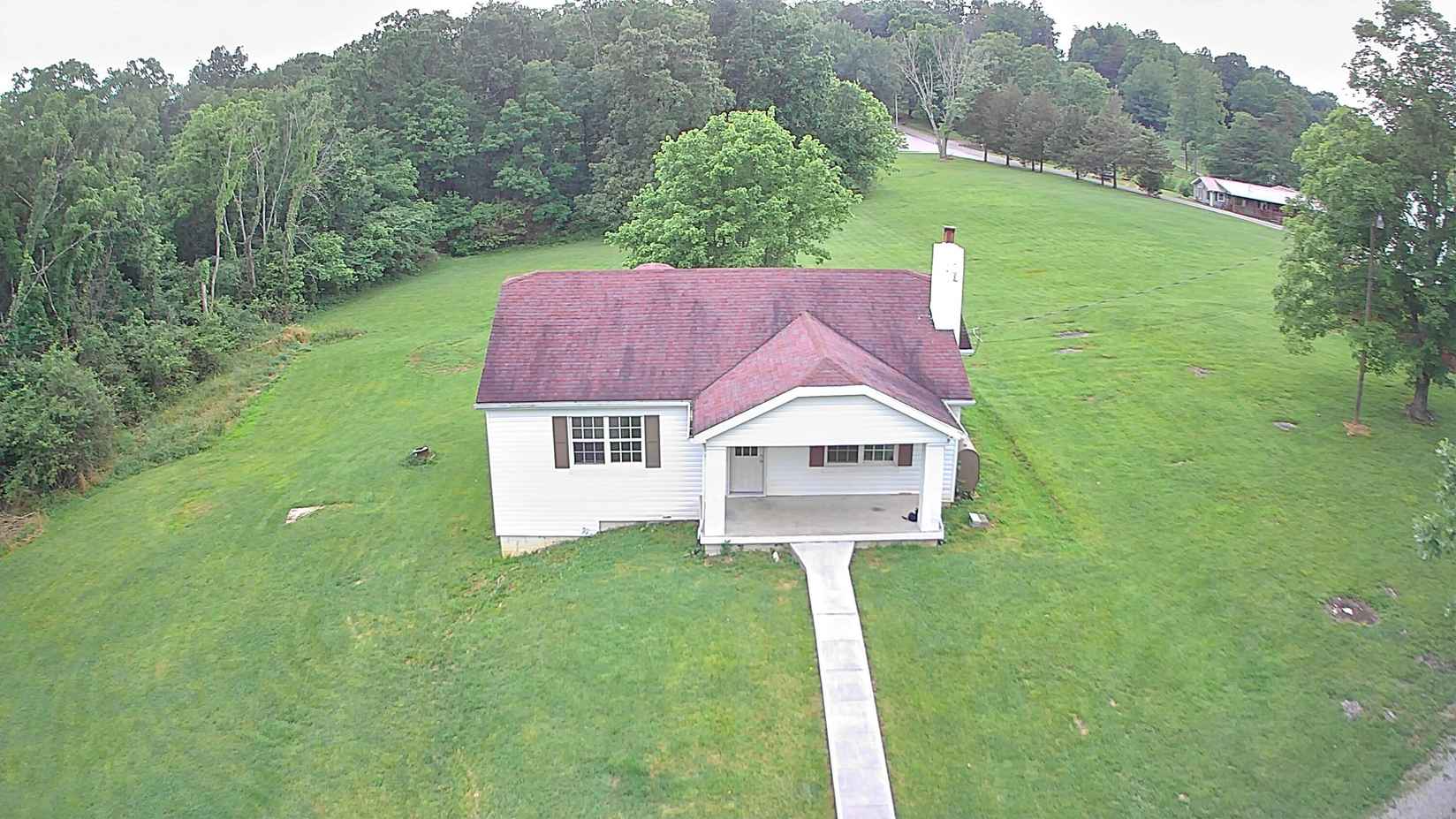 2738 Hwy 1258  