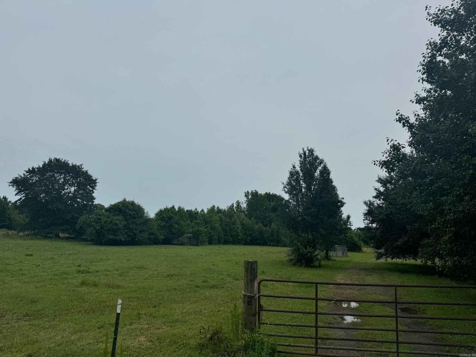 215 225 Lemay Loop  