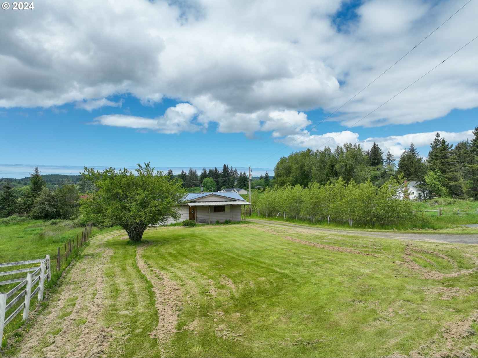 89884 Logan Rd  