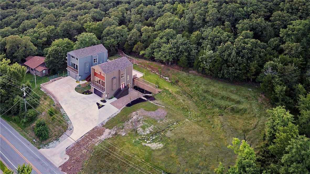 1066 E Huntsville Rd  