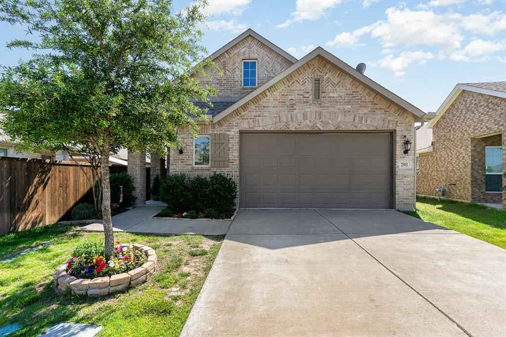 2901 Hobby Dr  