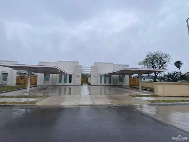 802 806 807 E Starr St  