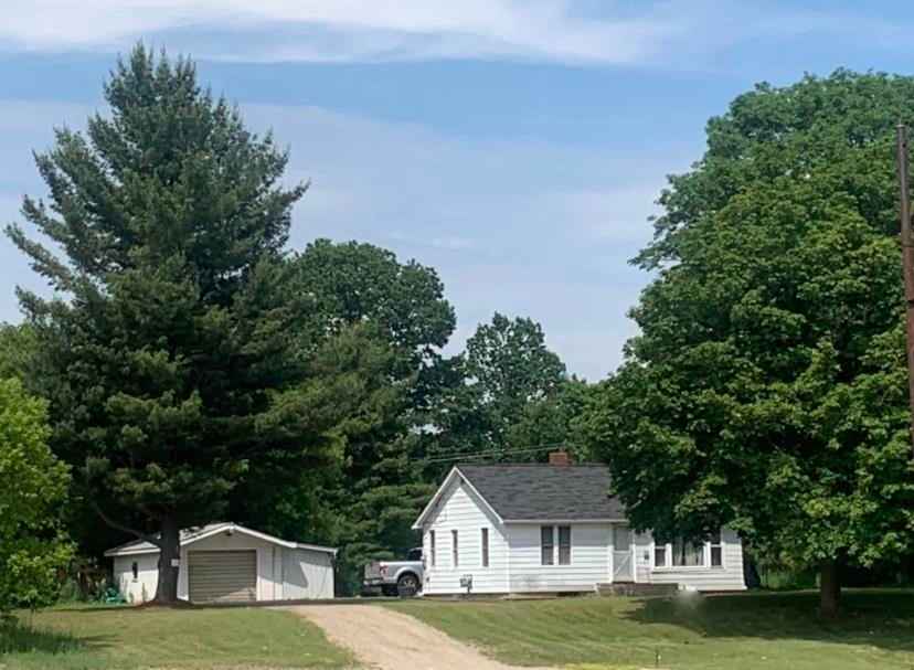8196 Ludington  