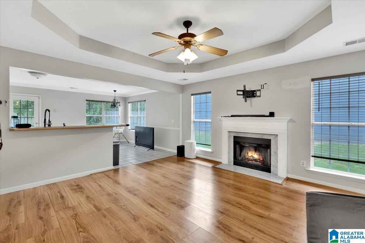 207 Carrington Ln  