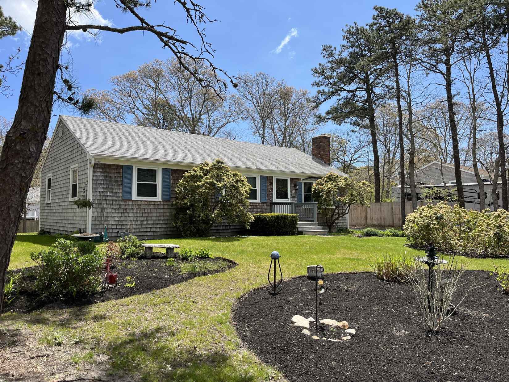 22 RYDER RD  