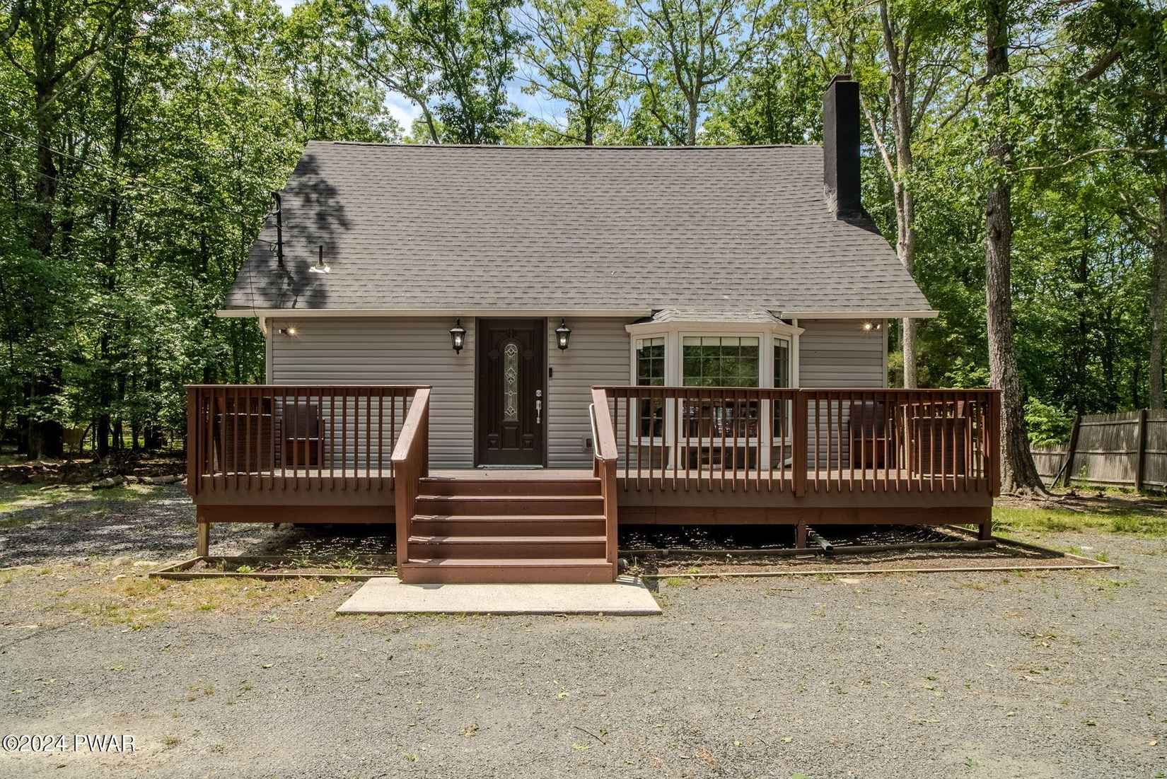 214 Lk Dr  