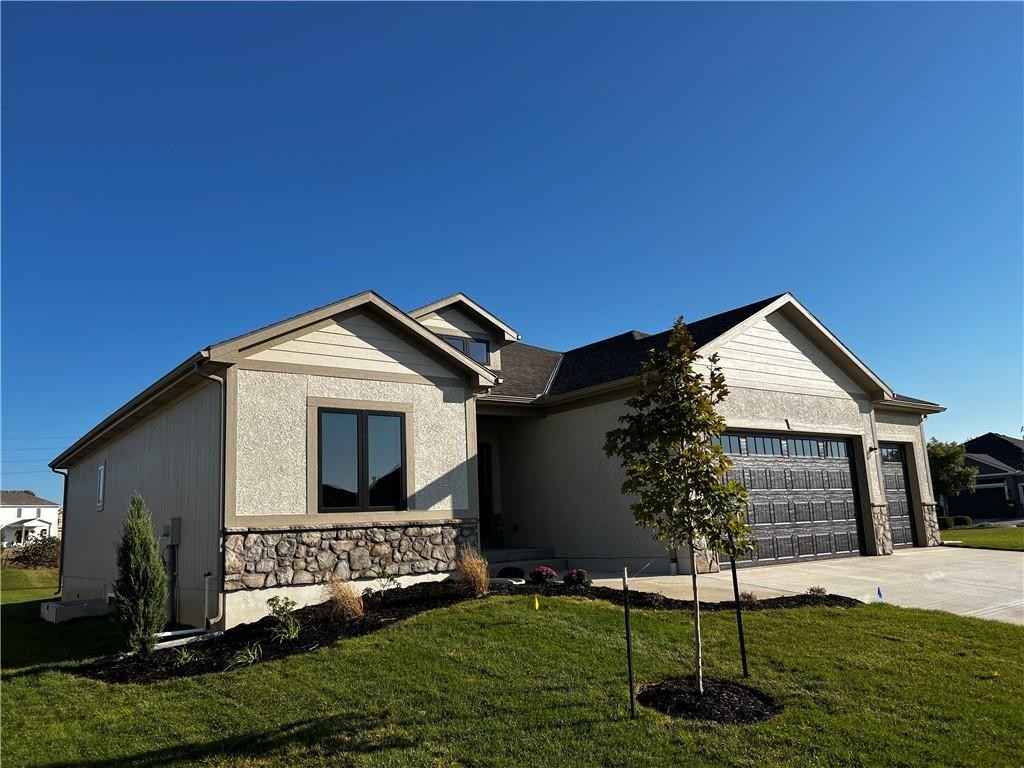 4200 NE Chapel Mnr Dr  