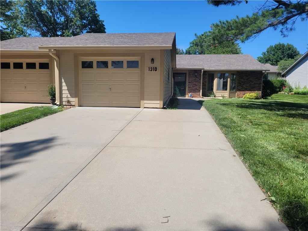 1310 W Campbell Blvd  