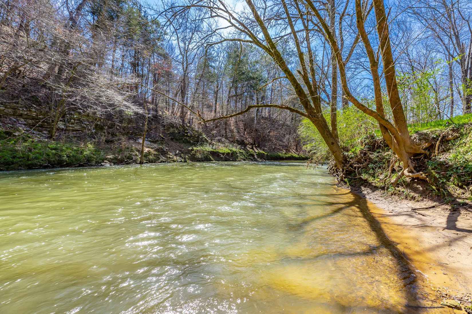 1527 Glass Ml Rd  