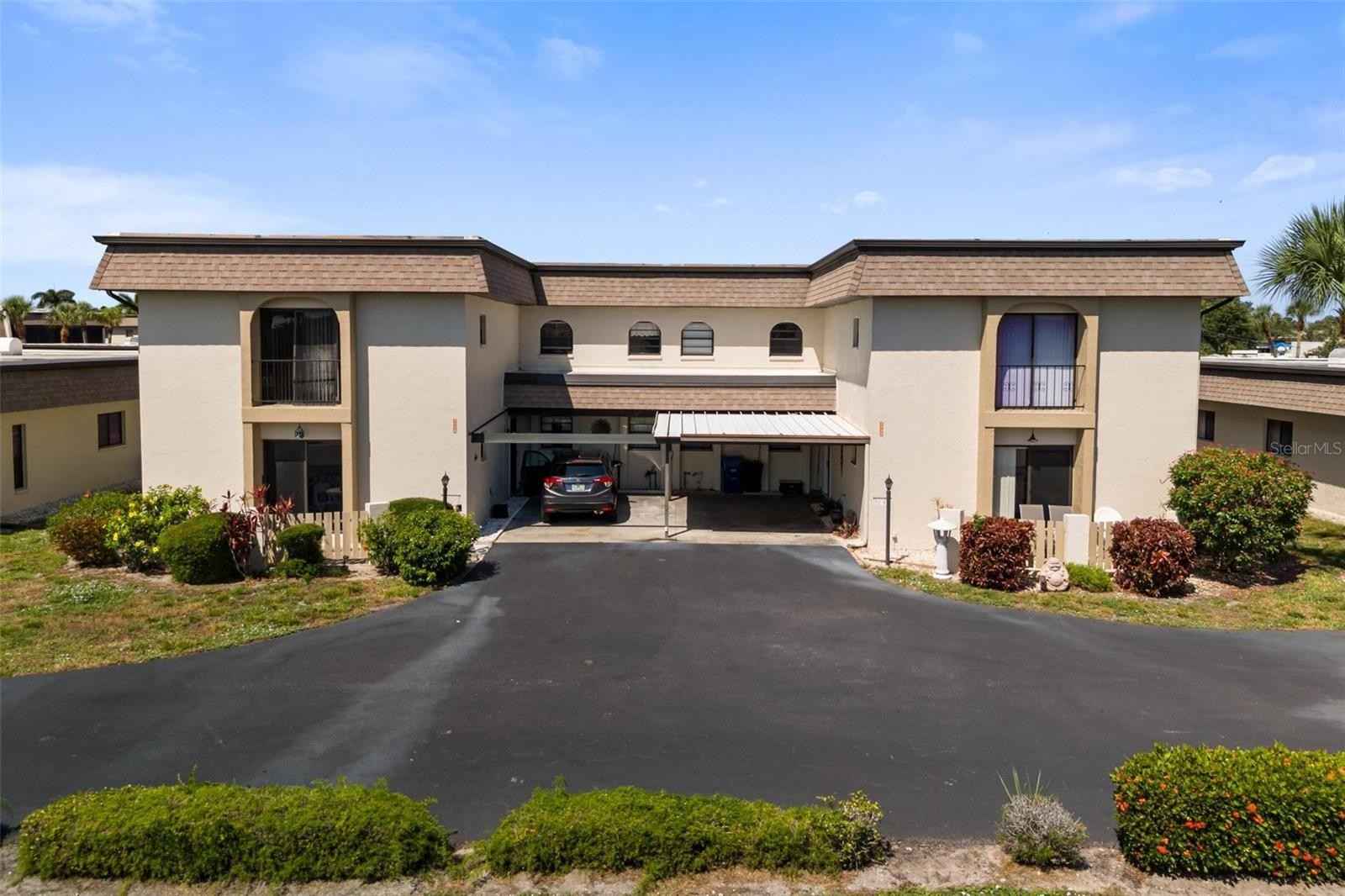 1712 LAKESIDE Dr  
