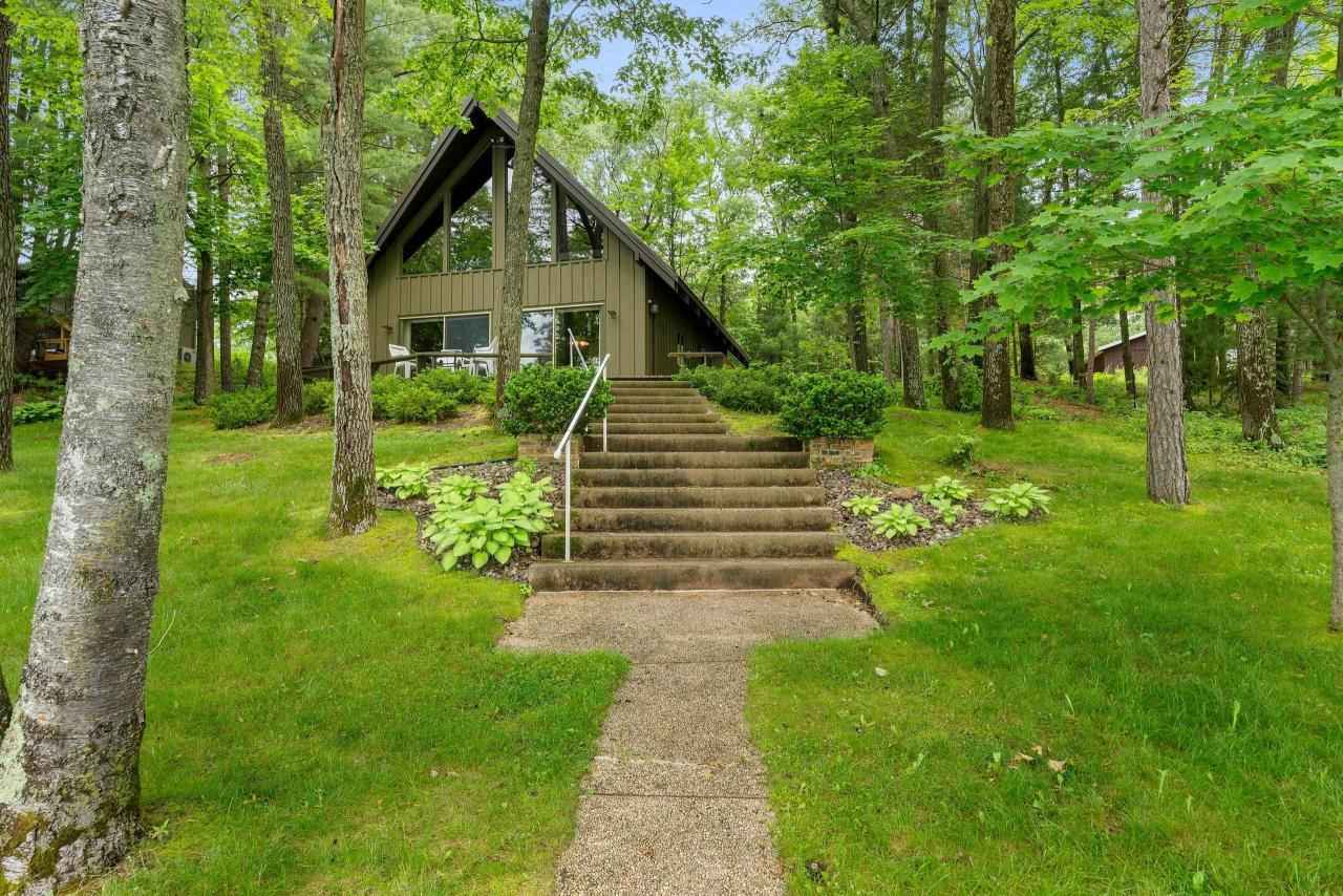 374 TRILLIUM Rd  