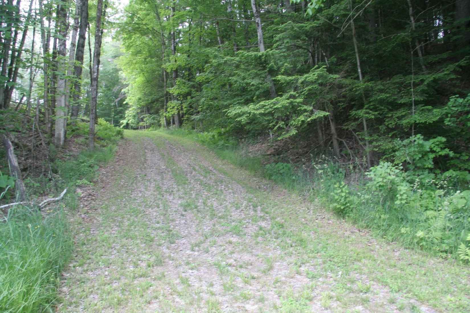 00 Old Ctr Rd  