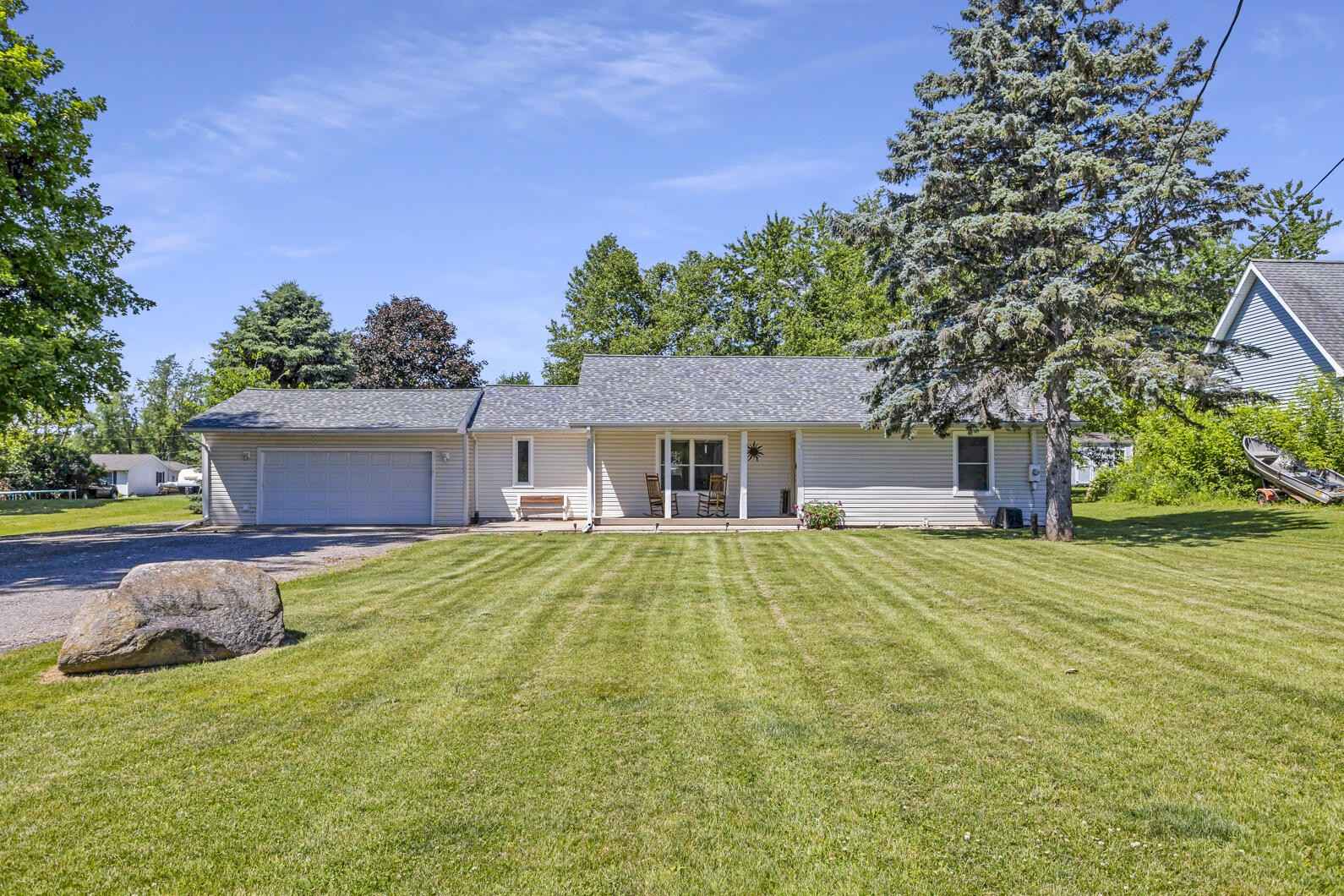 11332 Crestview Dr  