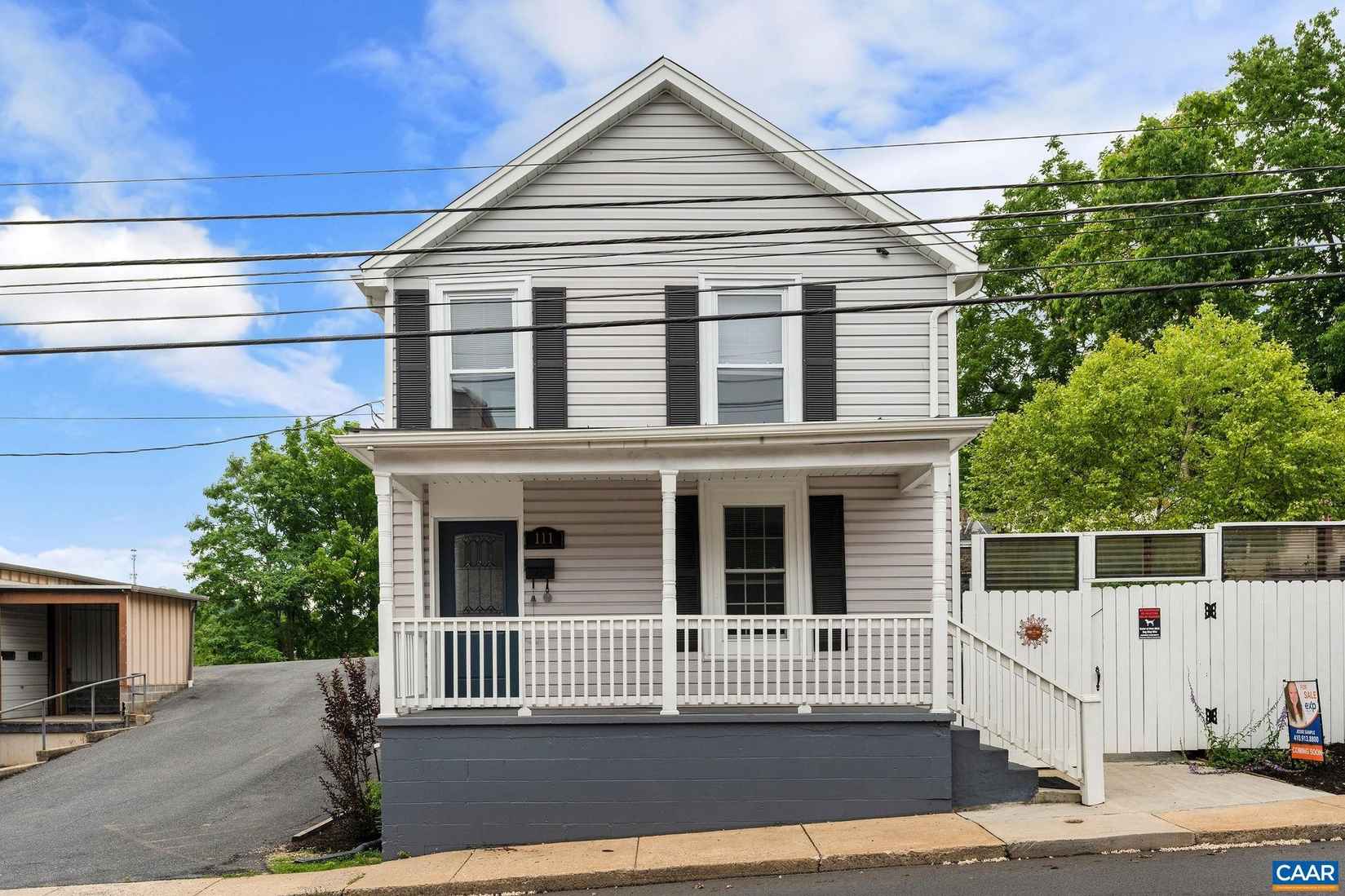 111 W HAMPTON ST  