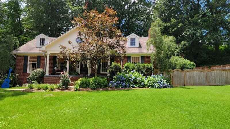 1018 Fawn Dr  