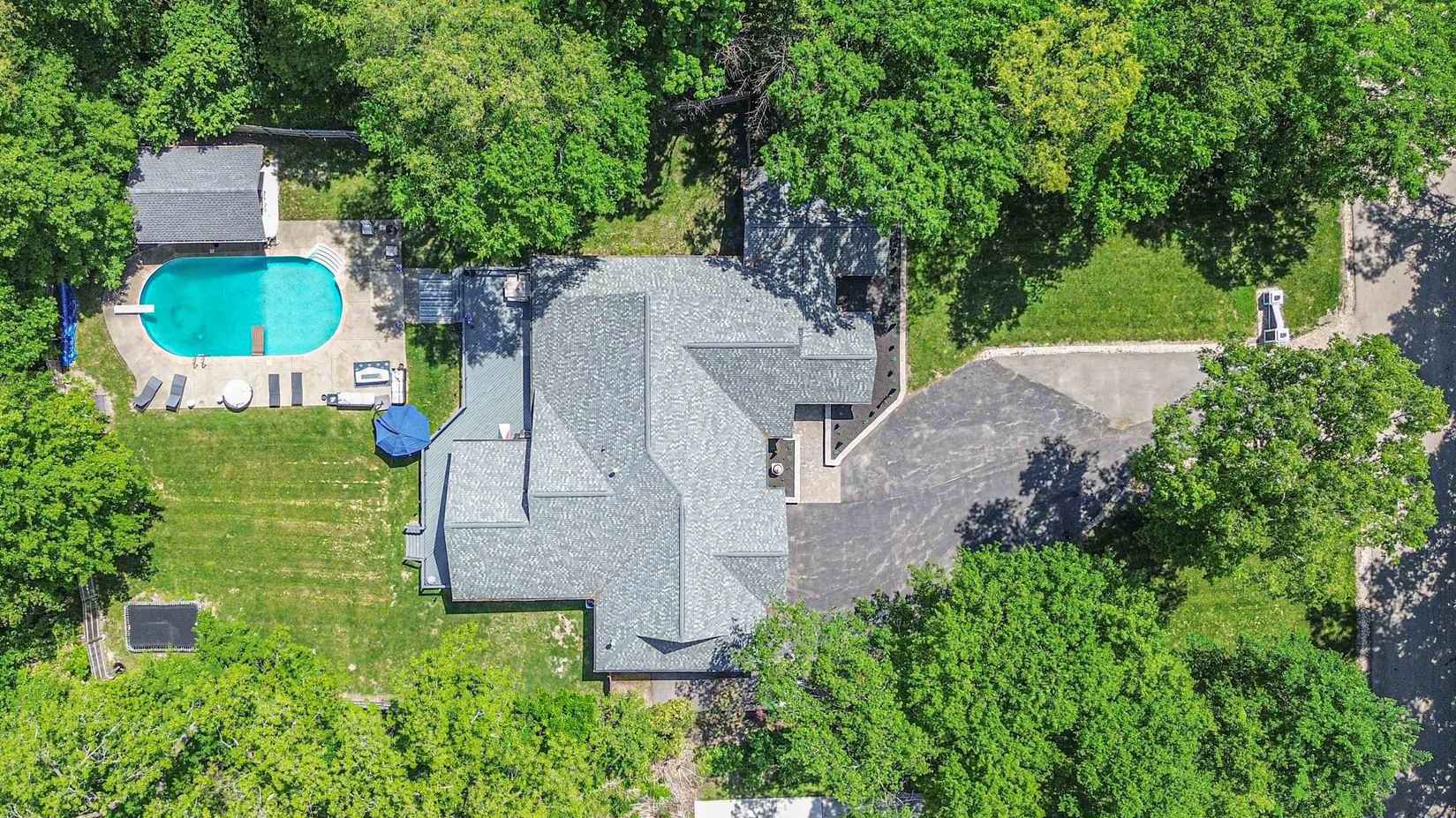 2519 Tanglewood Ln  