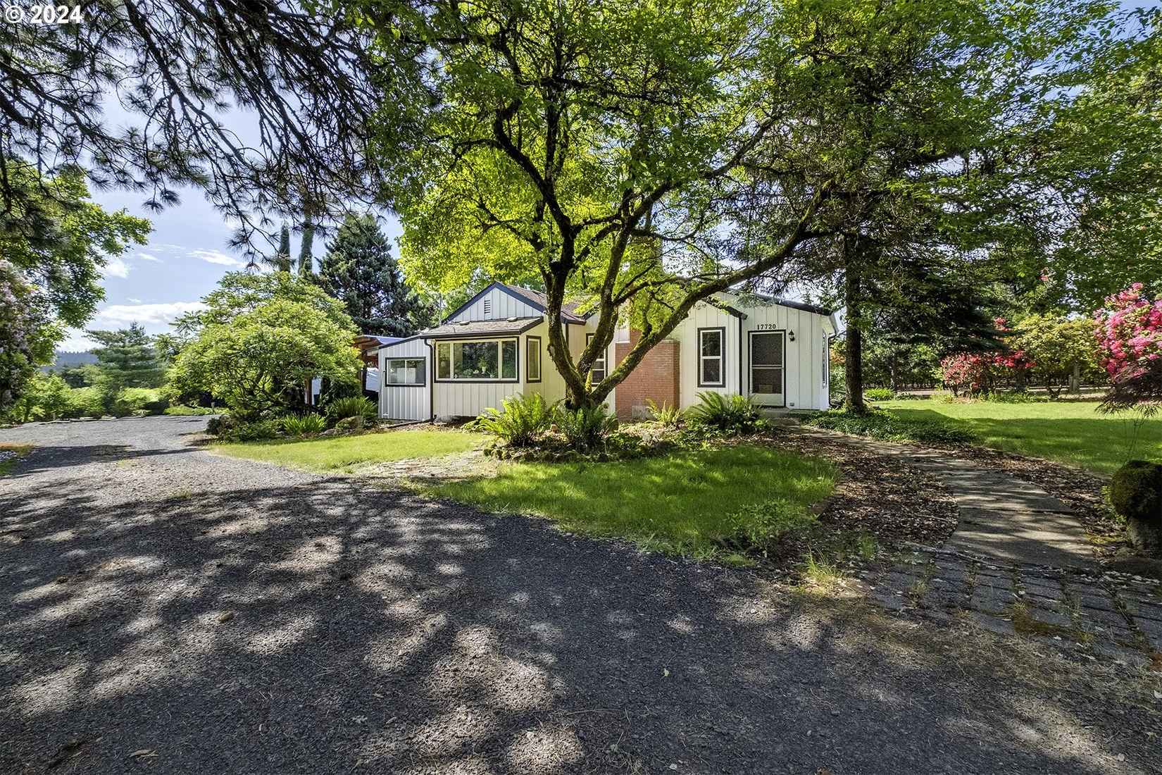 17720 SW Hillsboro Hwy  