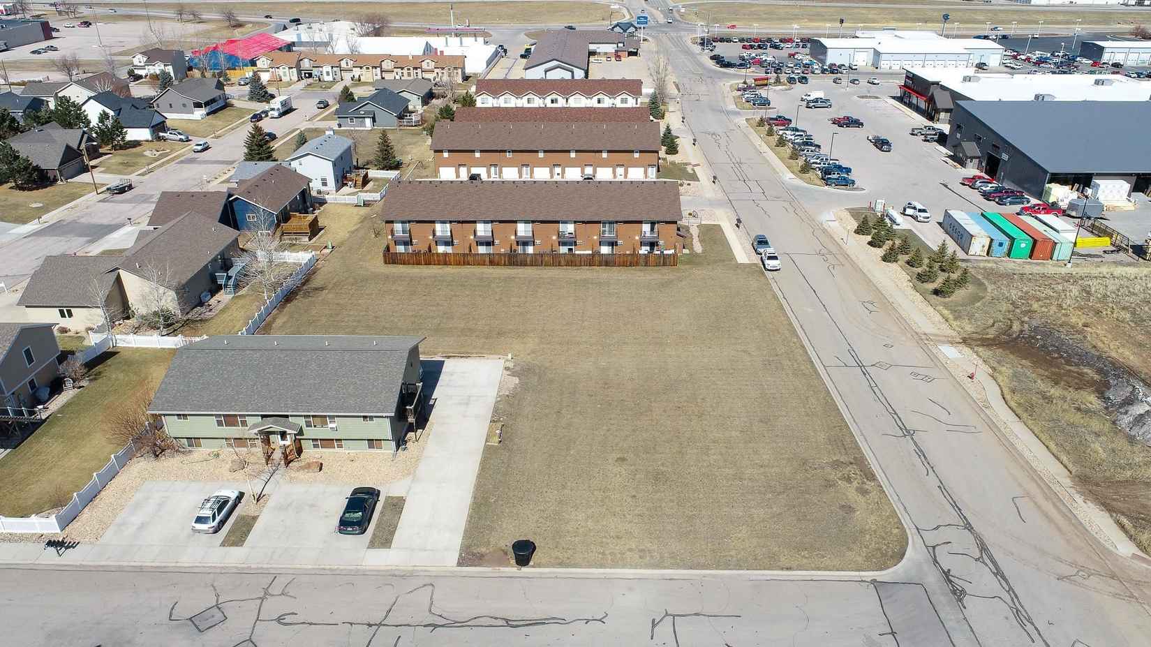 Lots 12 13 S 27th St  