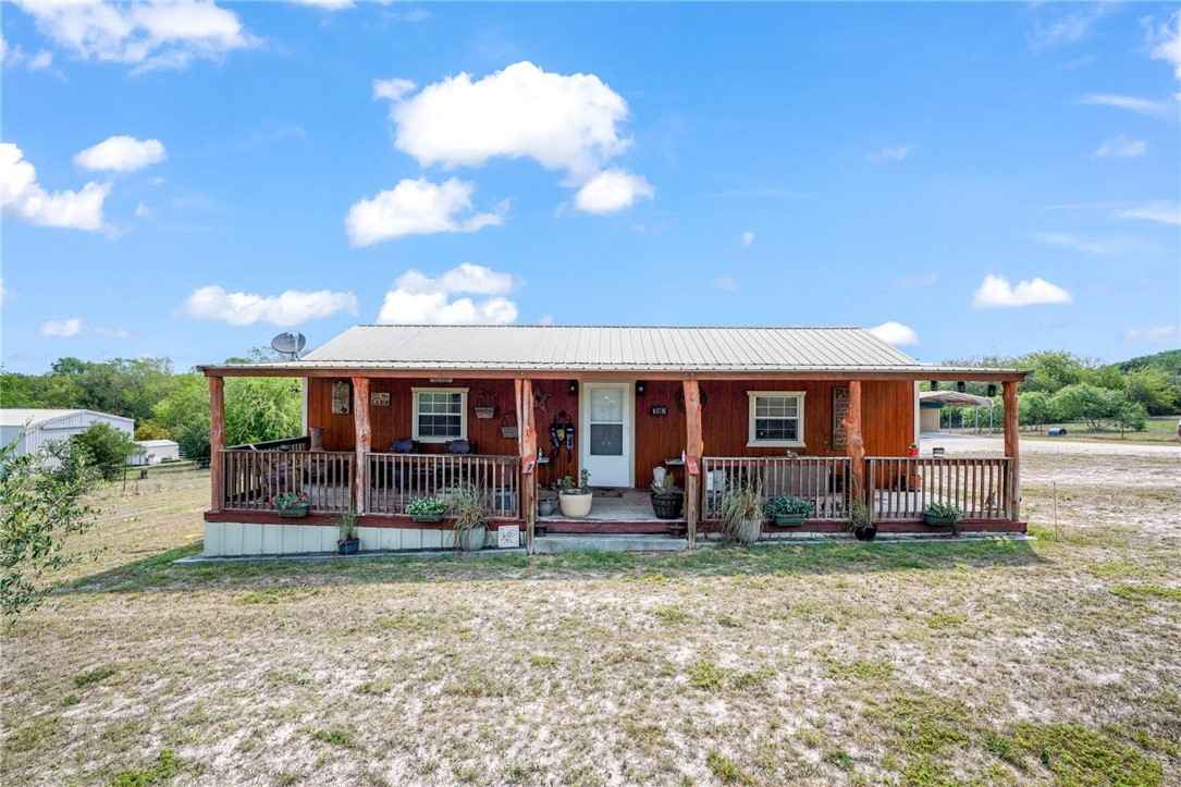 108 Lake Country Dr  