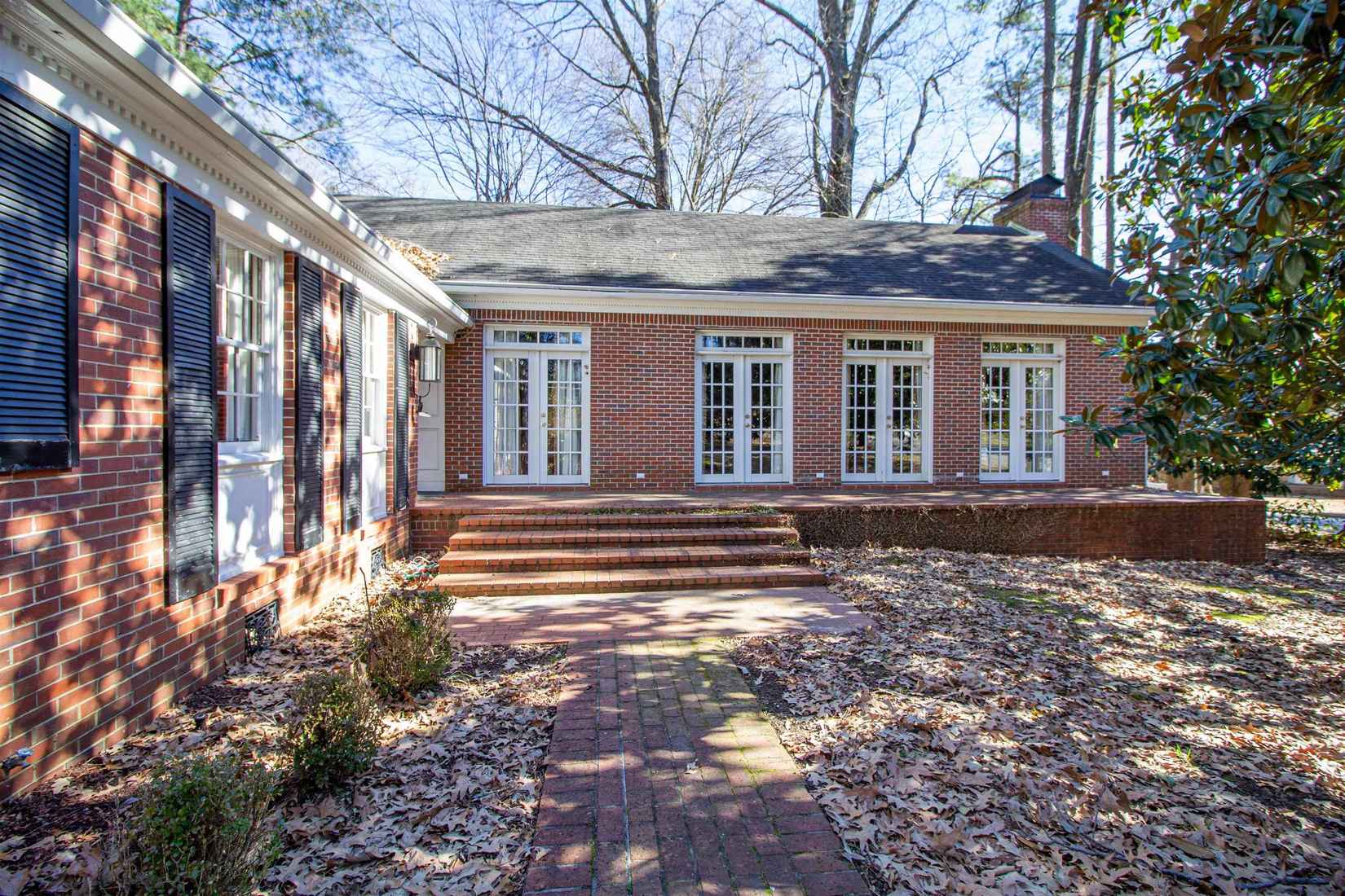283 Church St  
