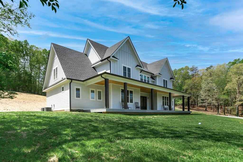 2092 Hwy 64 E  