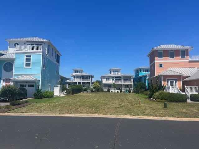13 EAST BAY Dr  