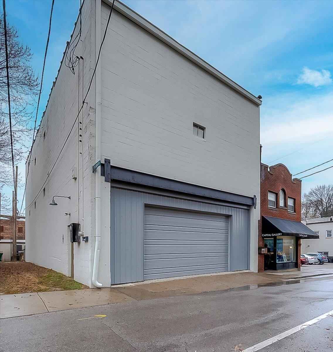 312 Lewis St  