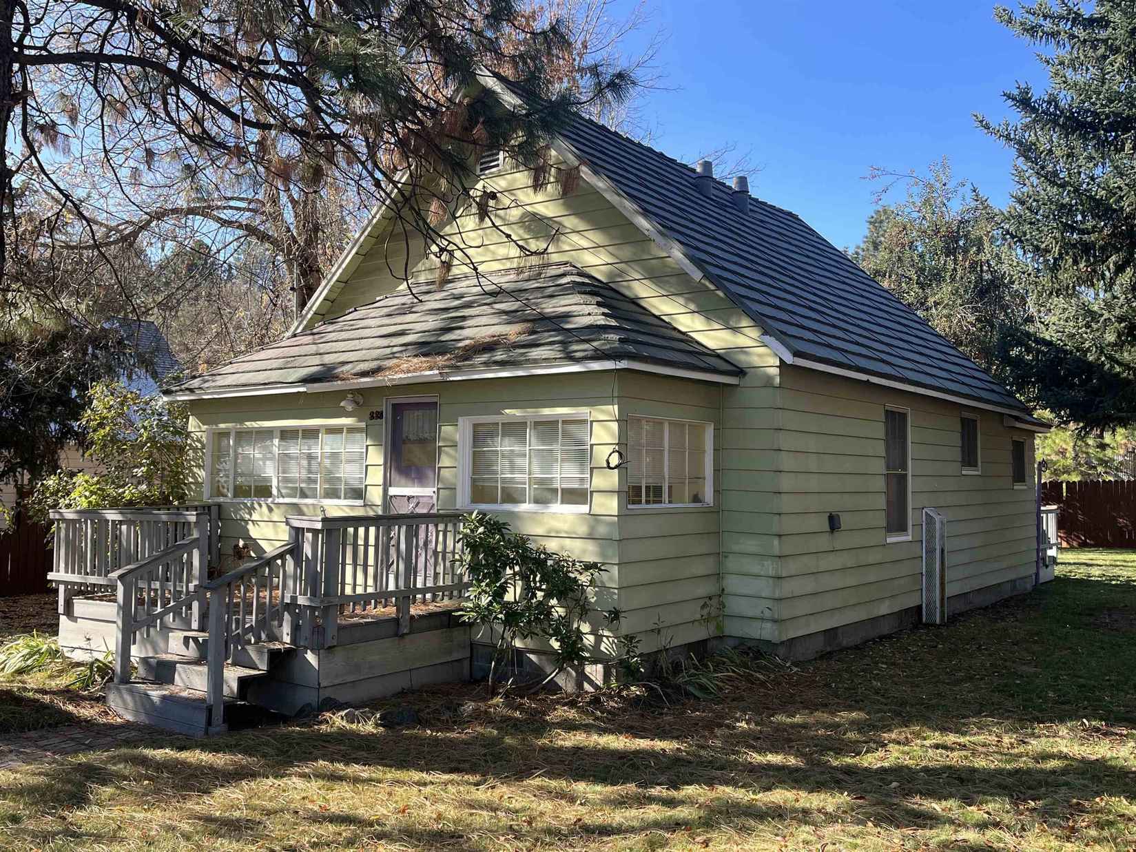 225 Squaw Vly Rd  