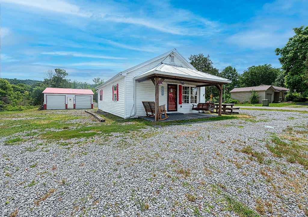 18090 State Highway 58 N  