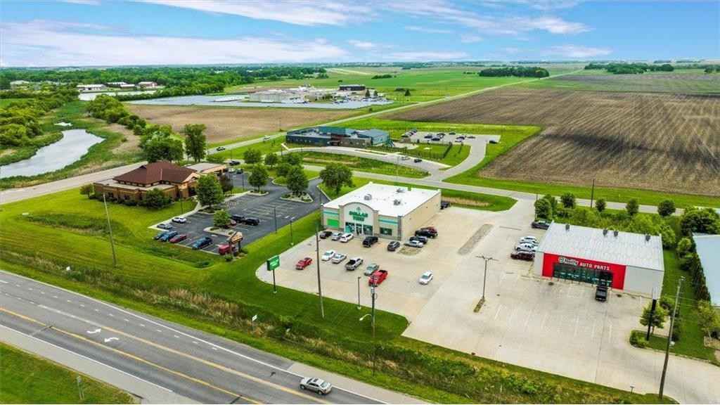 2505 E Hwy 7  