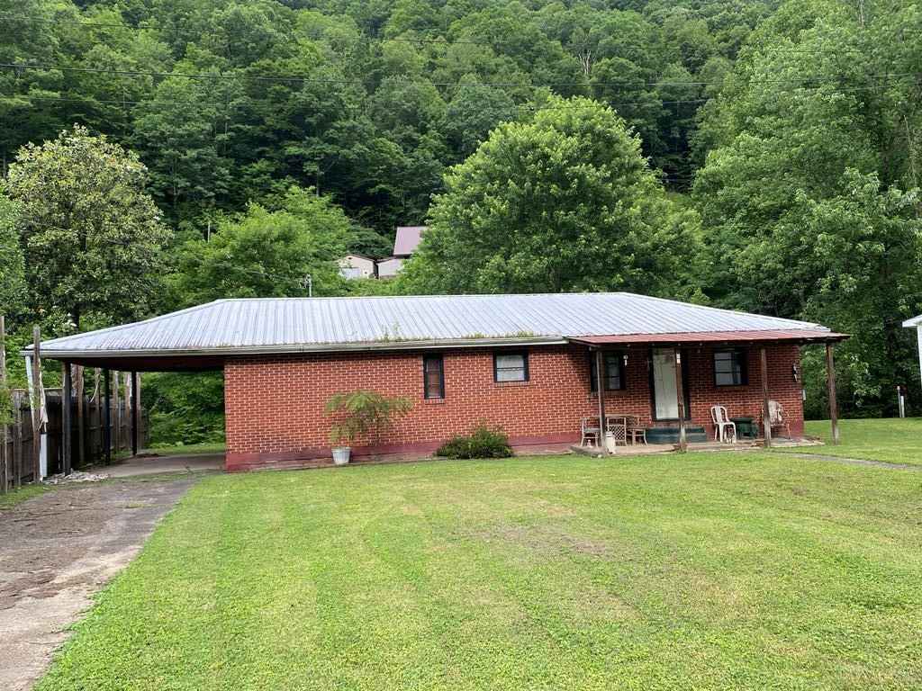 41 Woodland Dr  