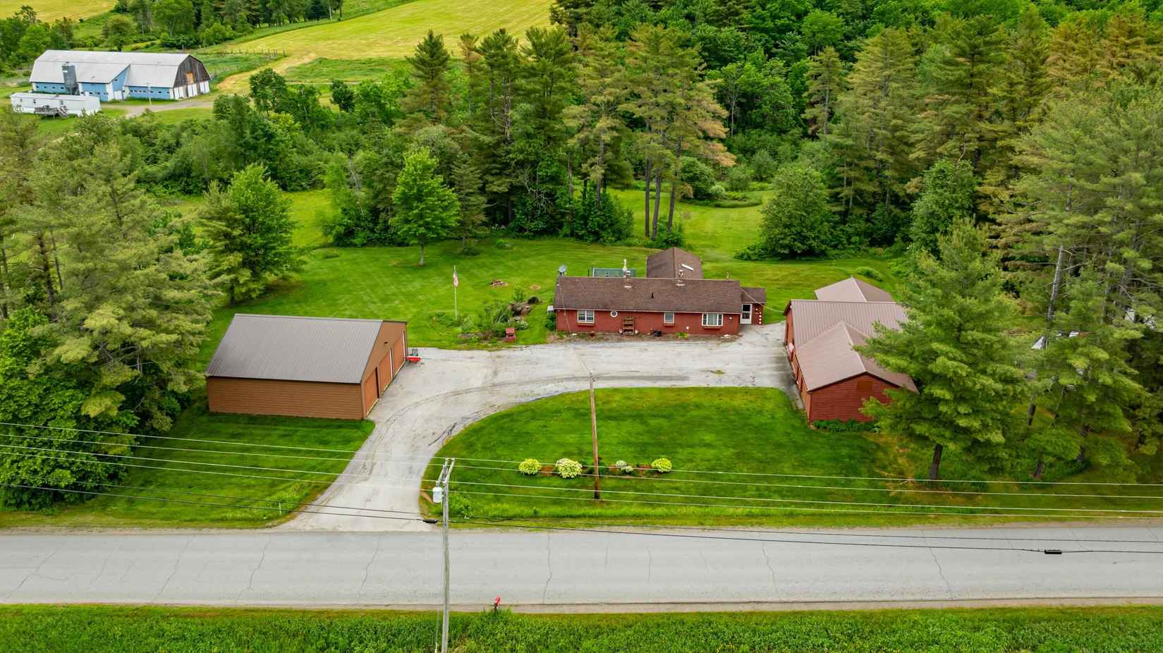 893 Horseback Rd  