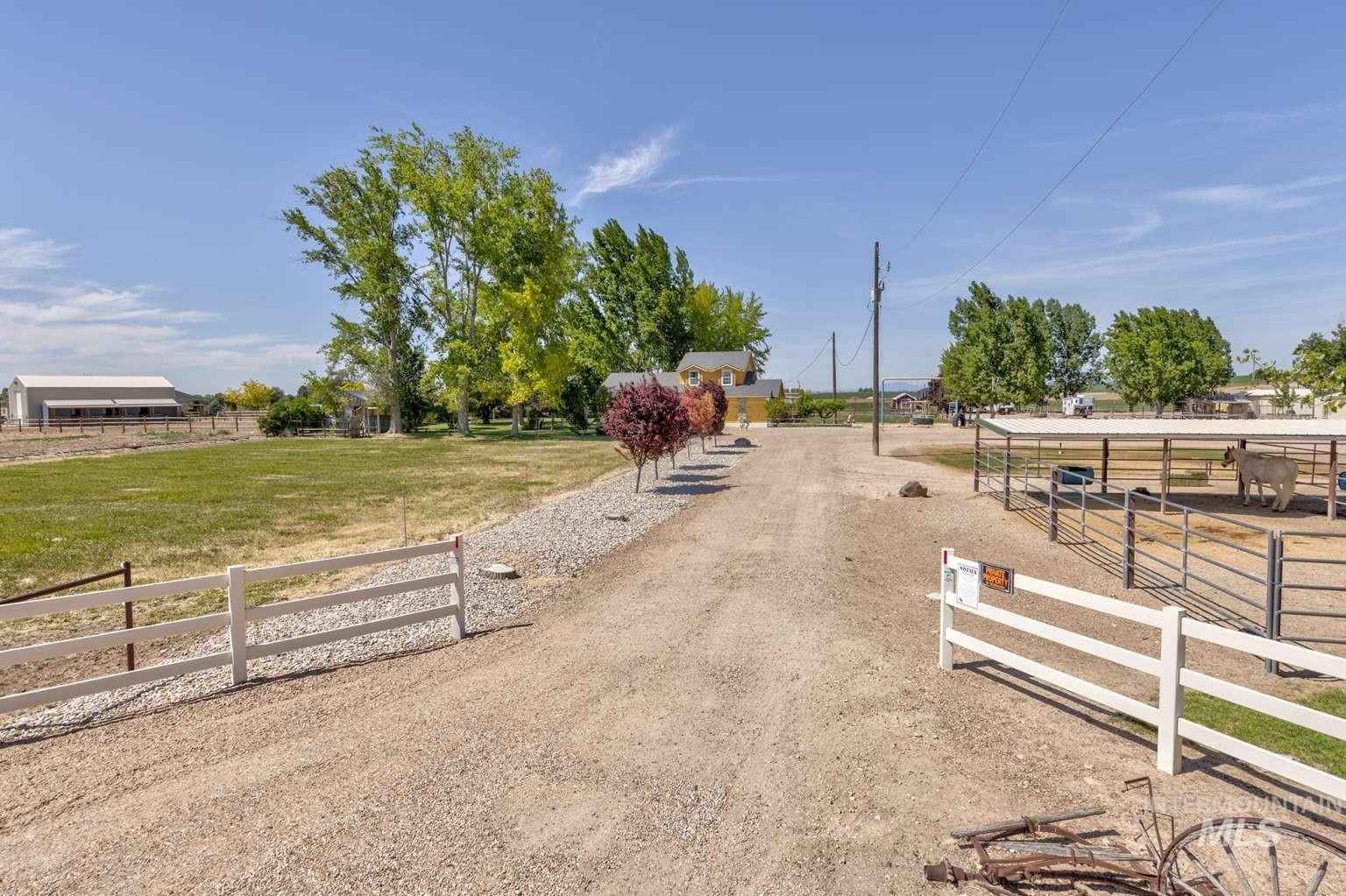5880 W Murphy Rd  