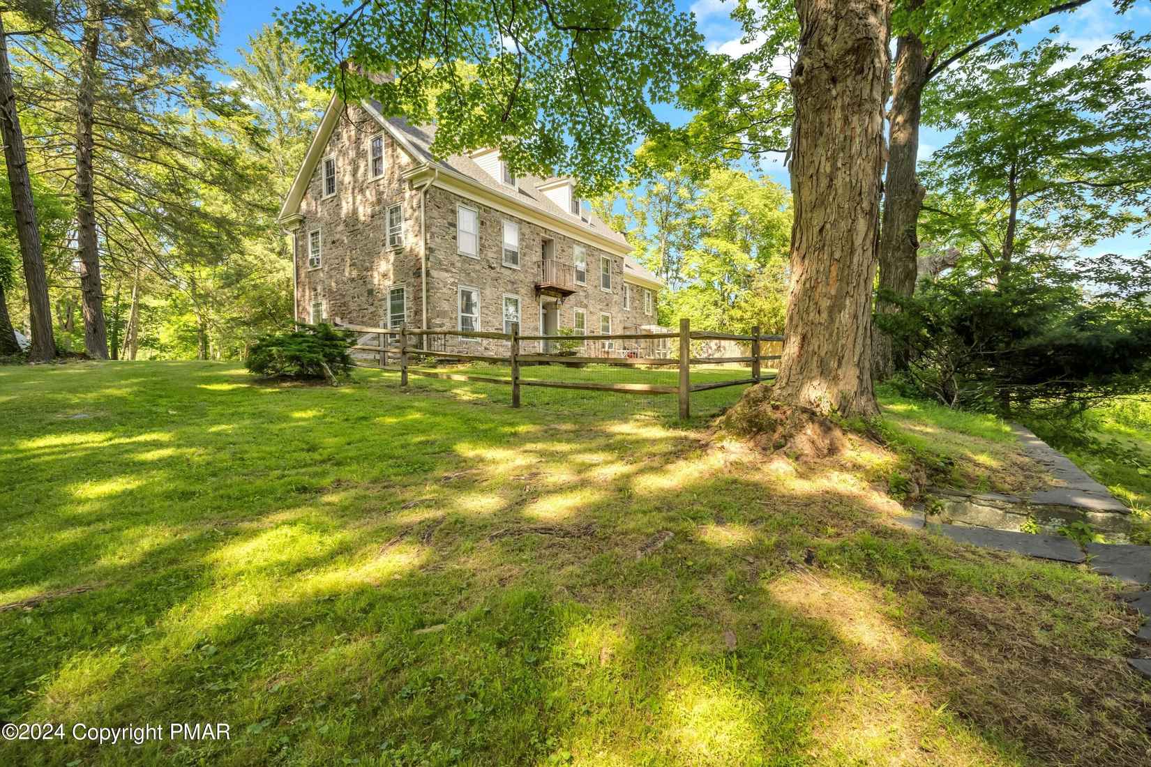 2536 Walnut Dr  