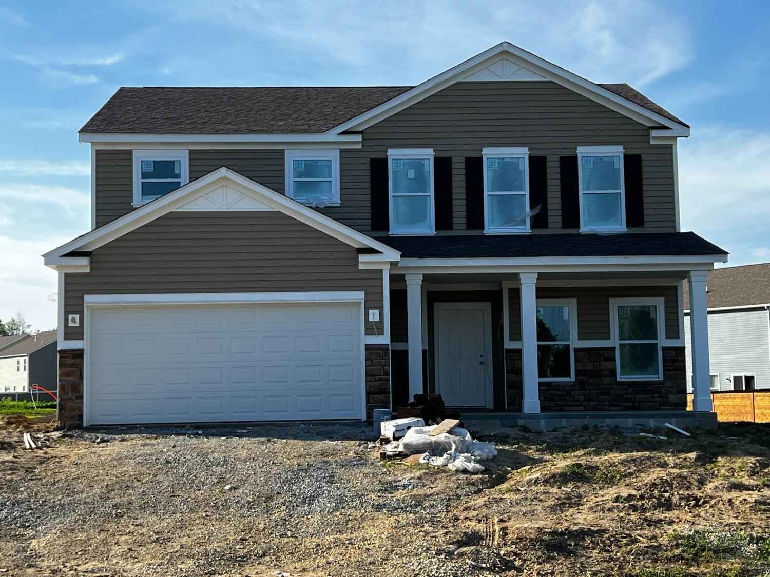 276 211 Woodfield Dr  