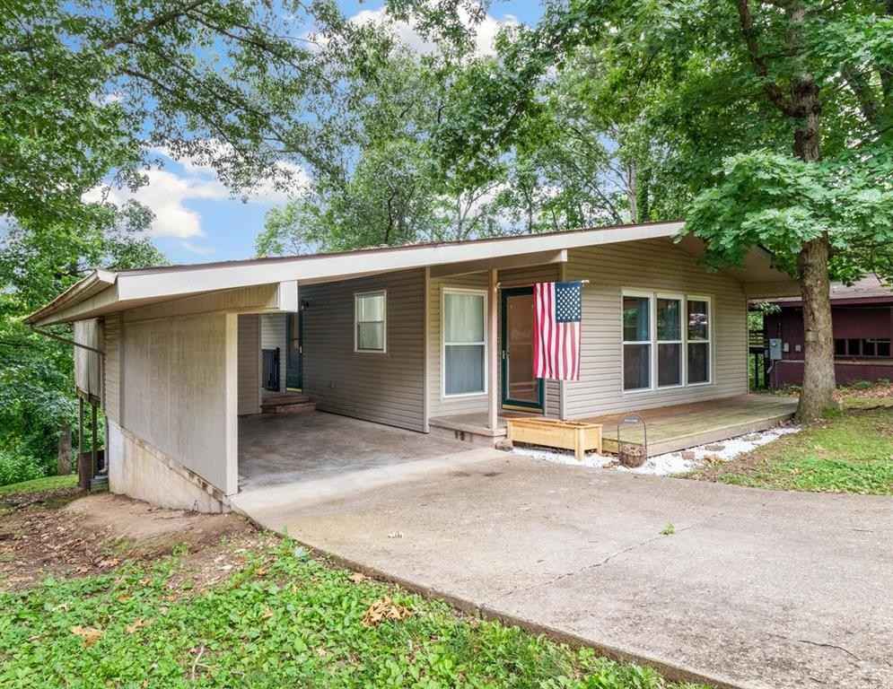 40 Hope Dr  