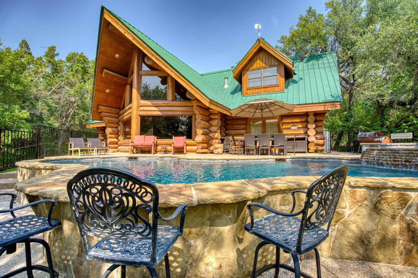 1301 Longhorn Dr  
