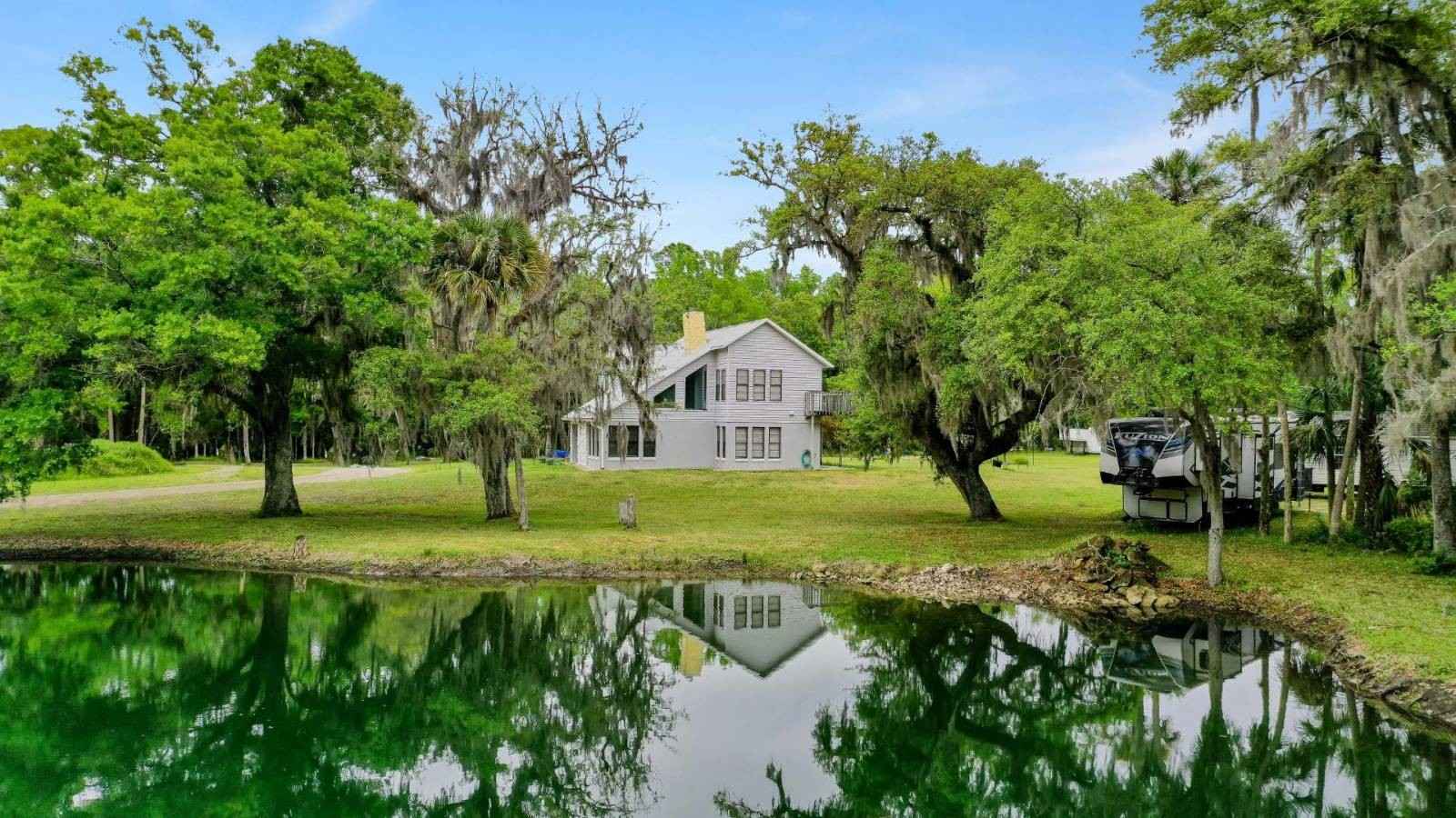 1795 Hideaway  